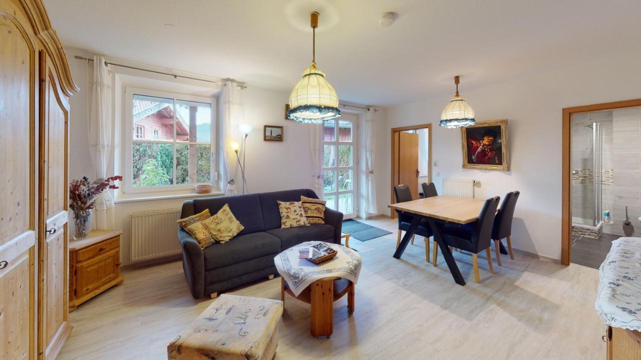 Ferienwohnung Christine ビショフスヴィーゼン エクステリア 写真